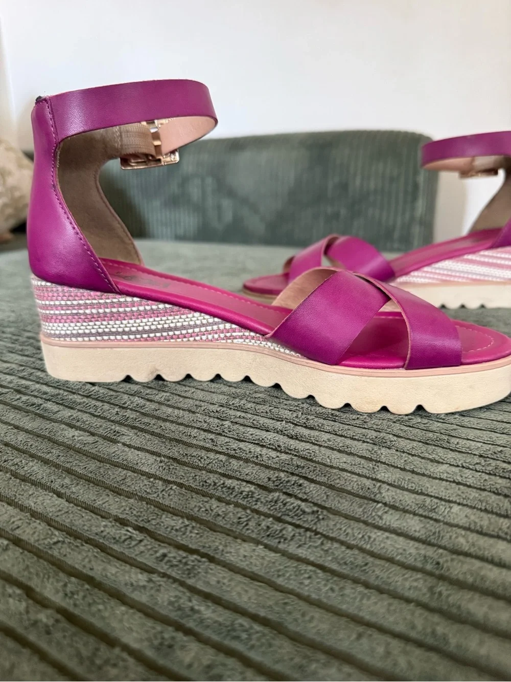 French Blu Magenta Ankle-Strap Wedge Sandals